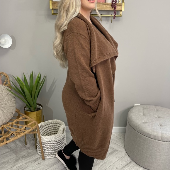 Cozy Brown Women's Cardigan - Picture 2 of 4